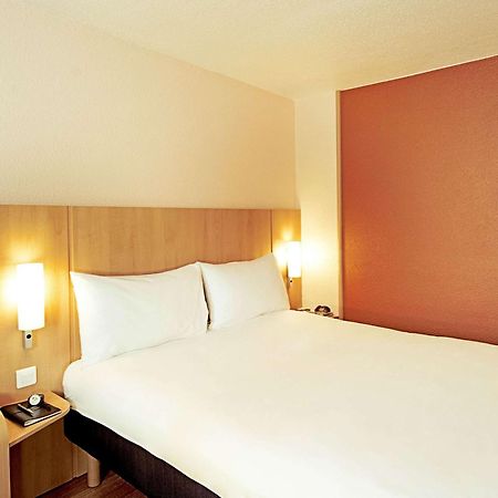 Ibis Stuttgart Centrum Luaran gambar