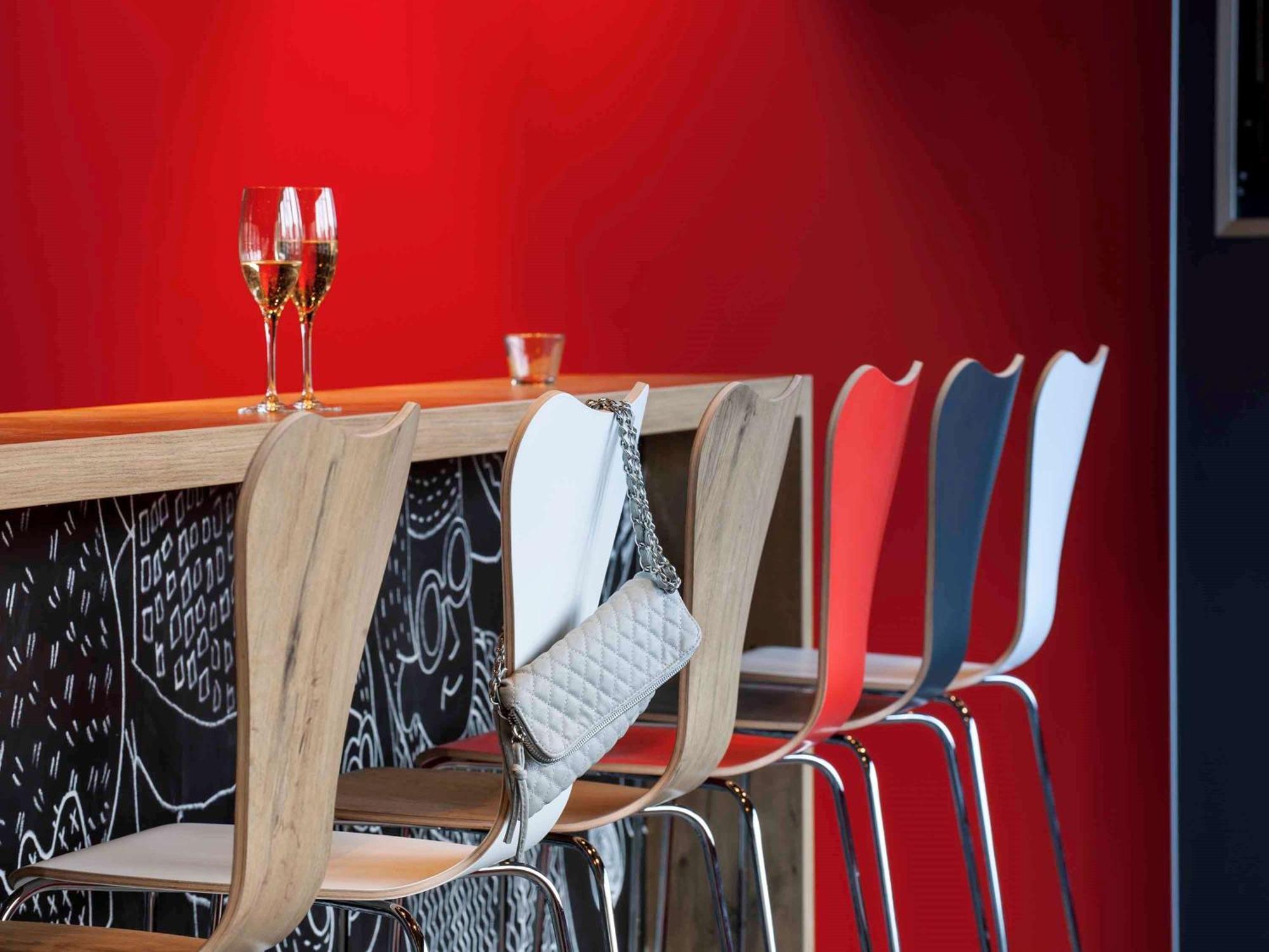 Ibis Stuttgart Centrum Luaran gambar