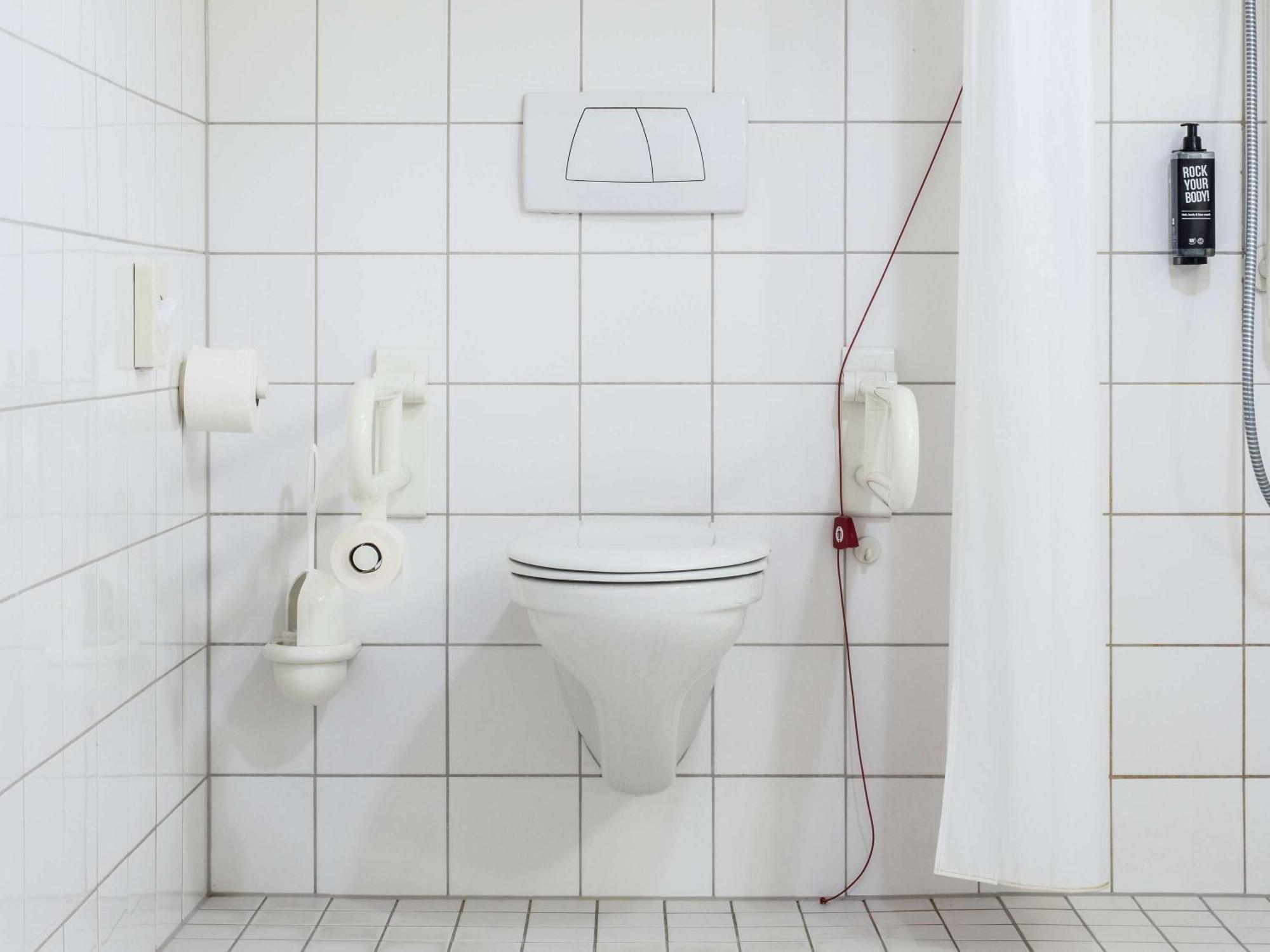 Ibis Stuttgart Centrum Luaran gambar