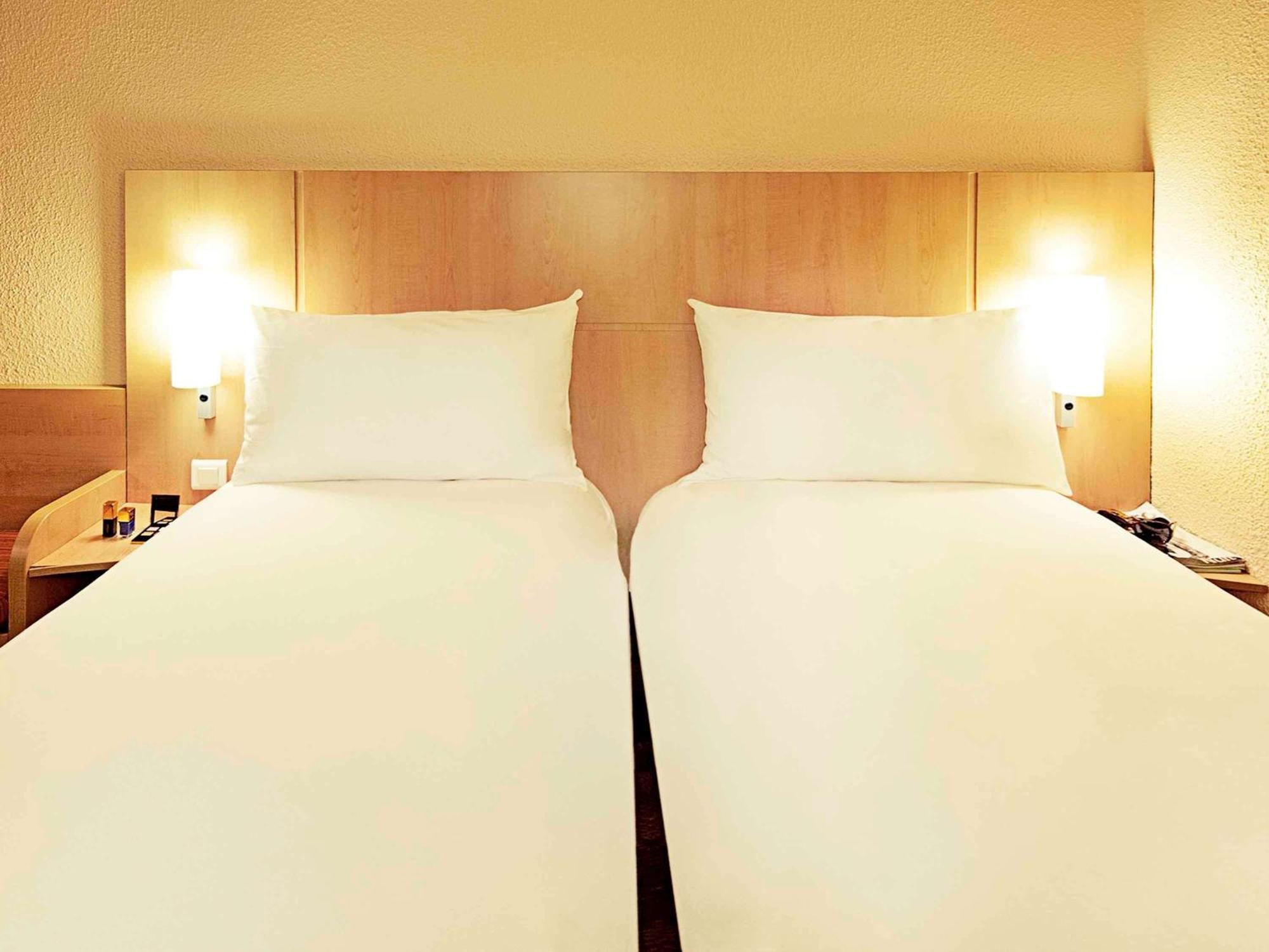 Ibis Stuttgart Centrum Luaran gambar